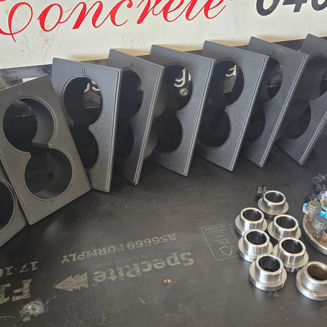 Tc -te gemini cup holder